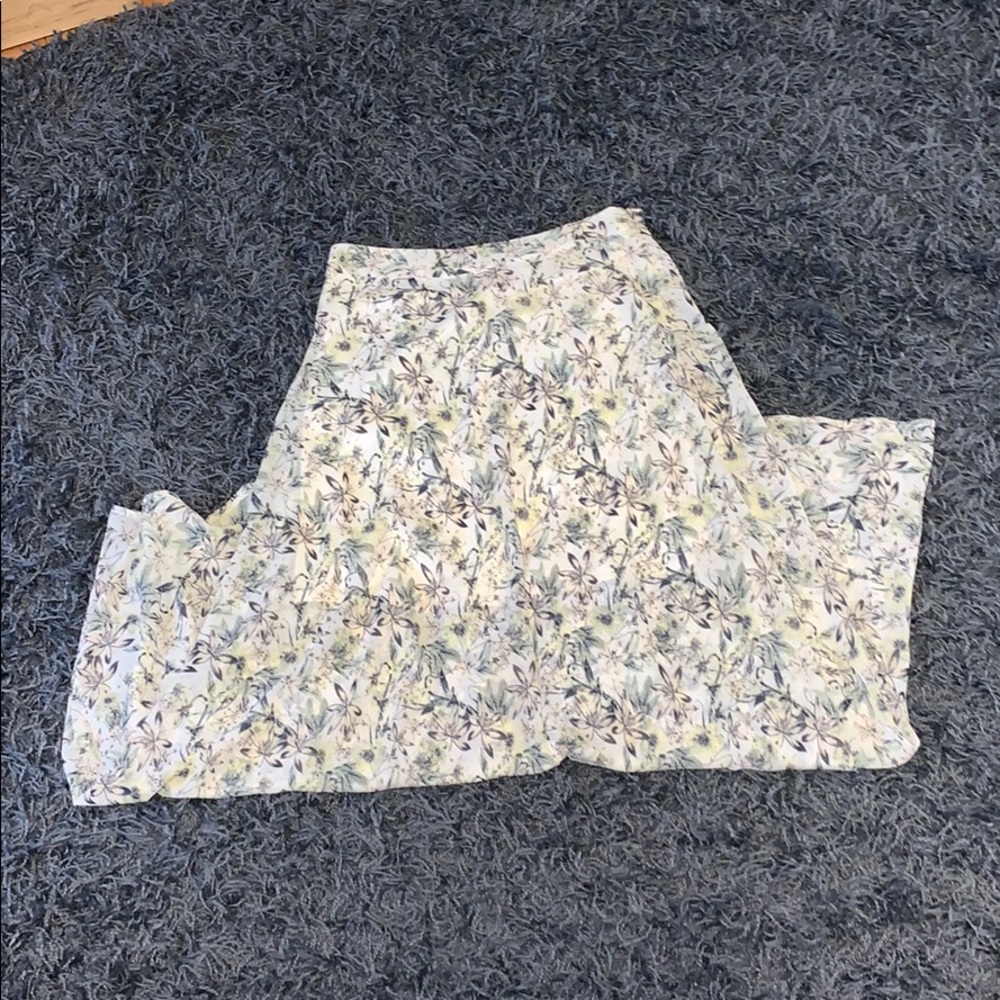 long skirt
